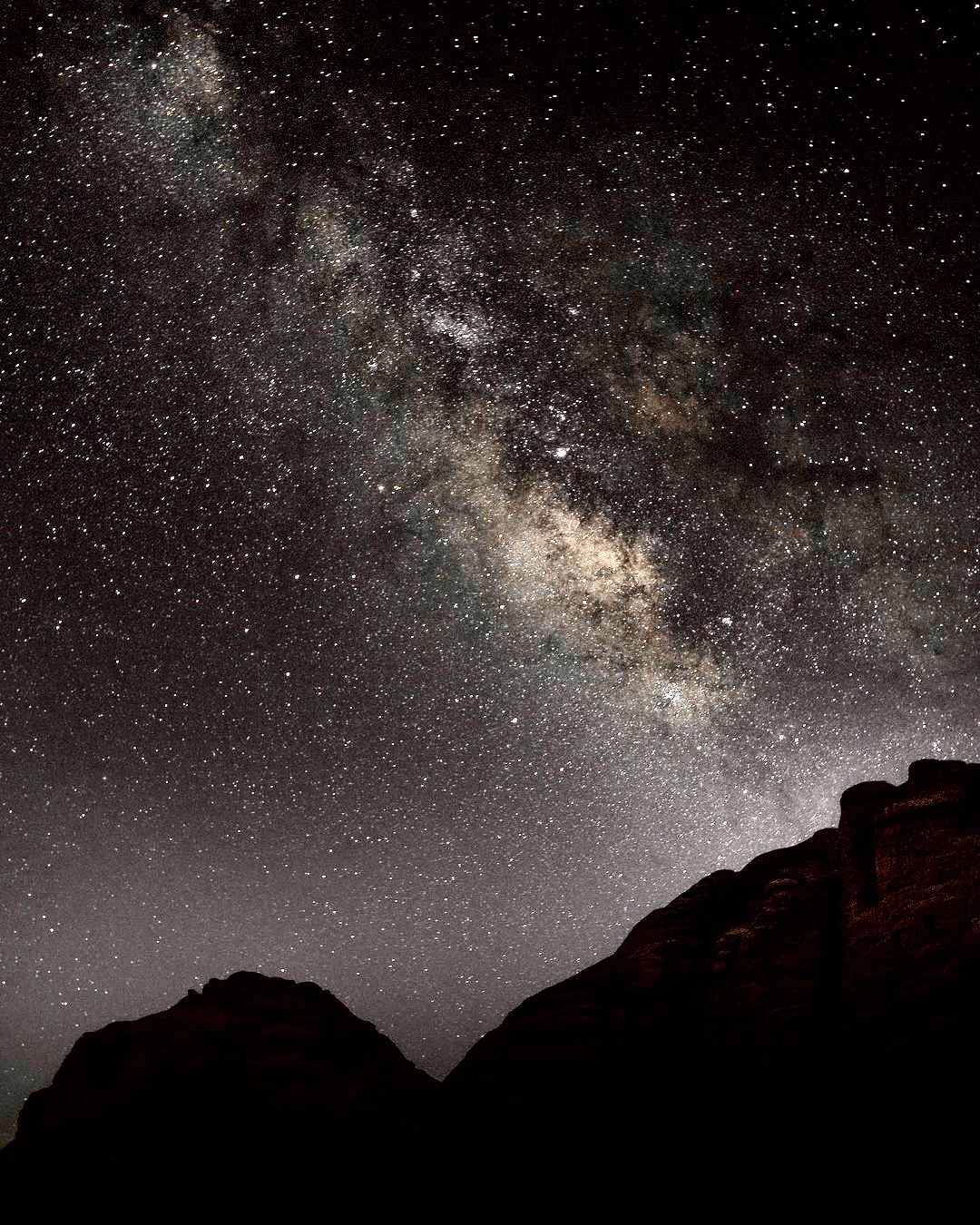 Stargazing in Wadi Rum Desert